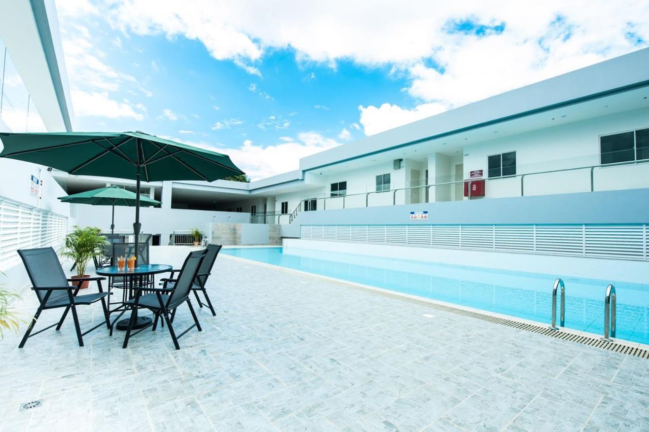 Aman Hills Hotel Kampong Timbunan Zewnętrze zdjęcie