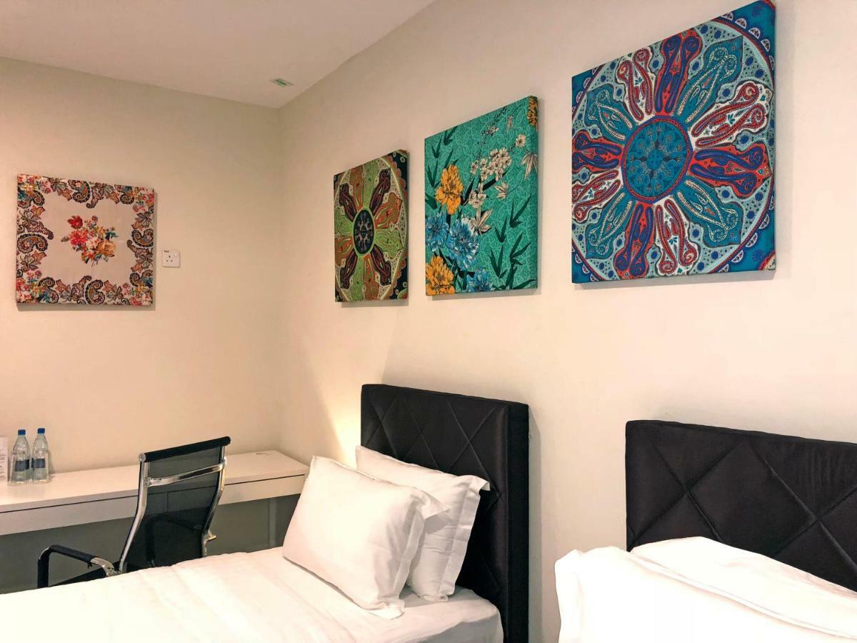 Aman Hills Hotel Kampong Timbunan Zewnętrze zdjęcie